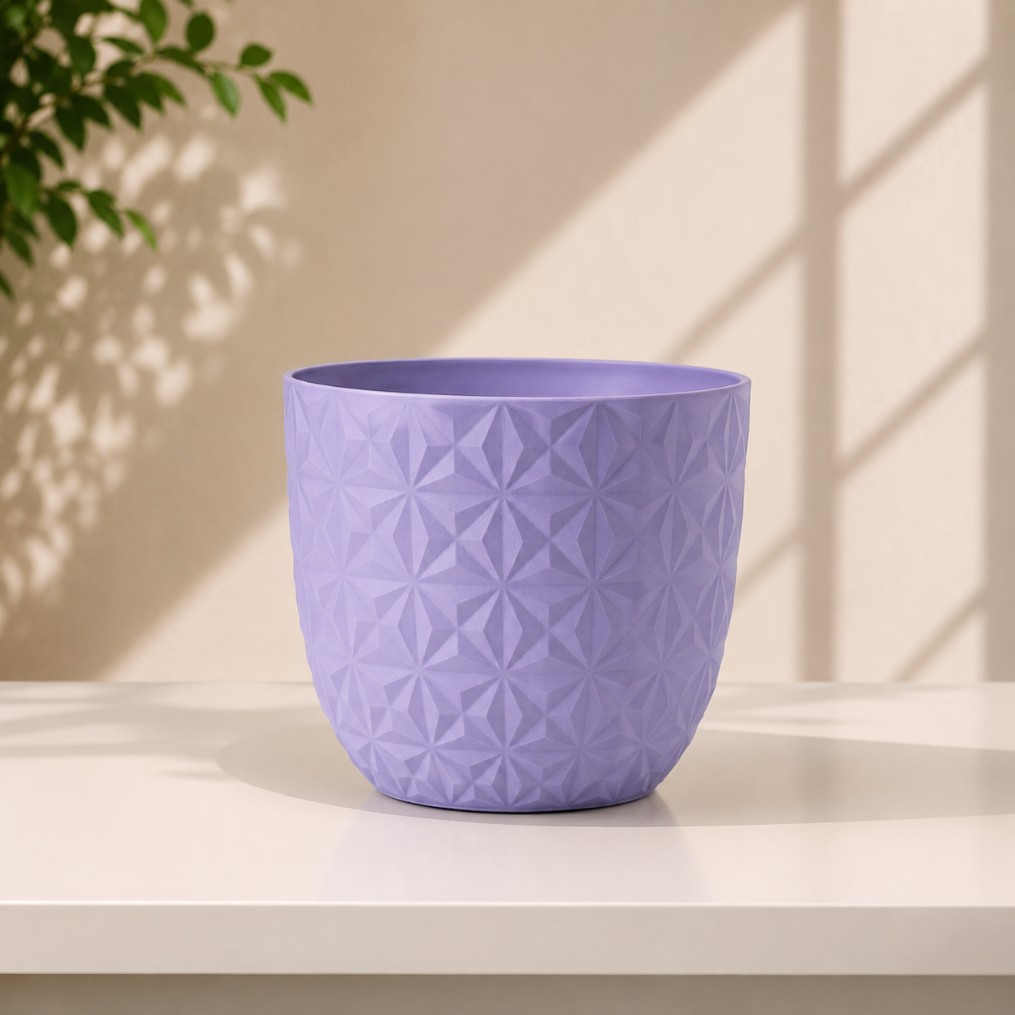UB Diamond Planter