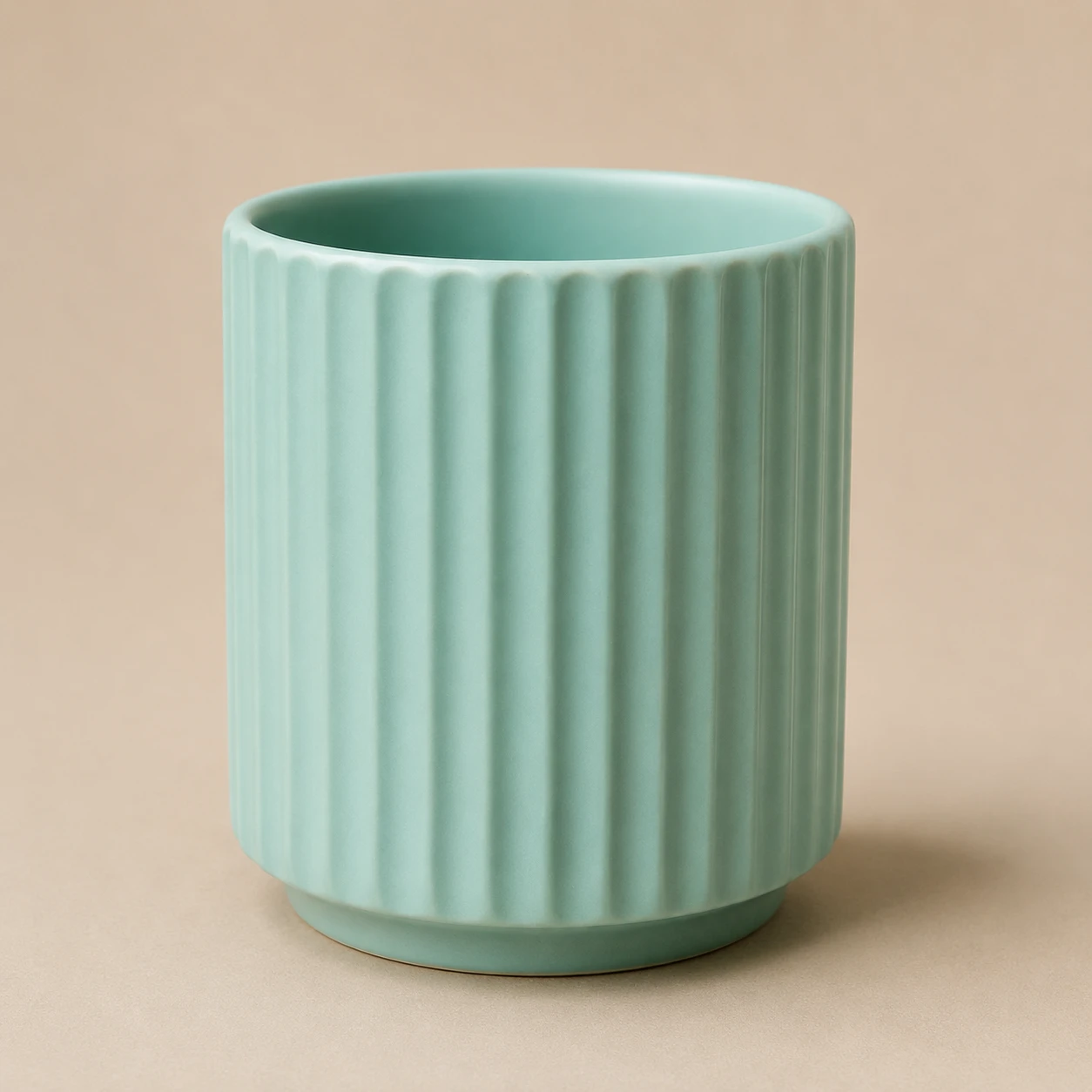 Aura Saga Matt Planter 12cm